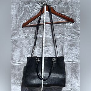 EUC Calvin Klein Black Medium Tote w/handles & shoulder strap